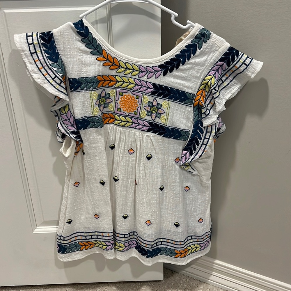 Pretty colorful Altard state top size small
